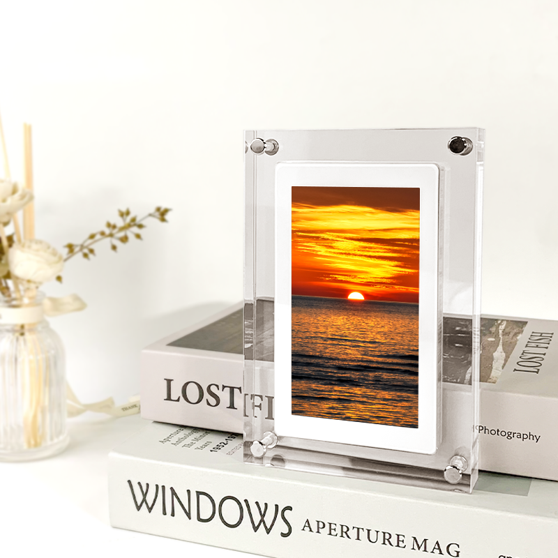 AcrylicGlow | Modern Digital Acrylic Photo Frame with HD Video Playback