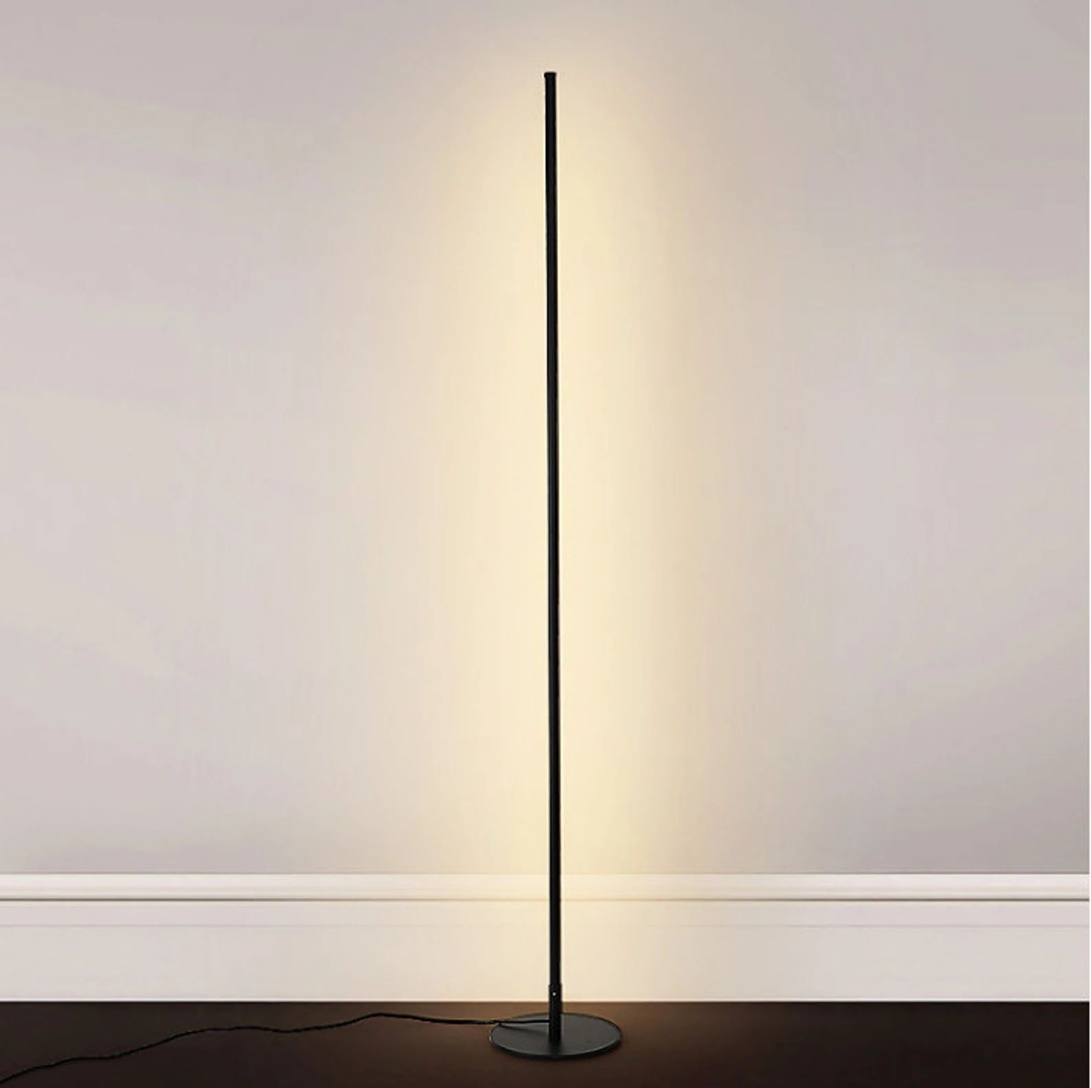 Lunaris | Minimalist Adjustable Floor Lamp for Soft Living Room Lighting