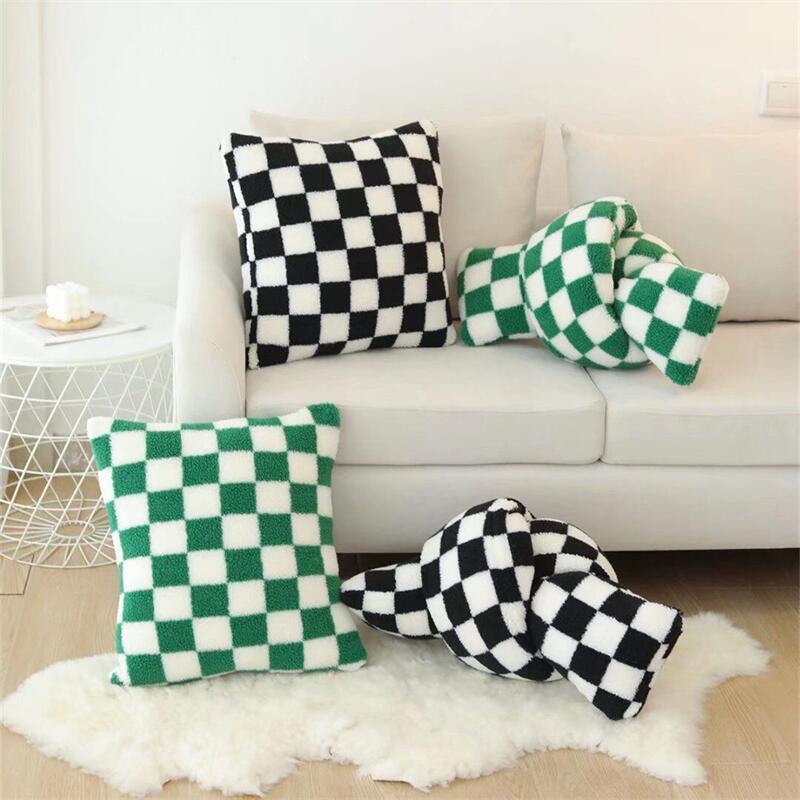 Plush Fleece Checkered Pillowcase – Soft, Eco-Friendly Jacquard Design