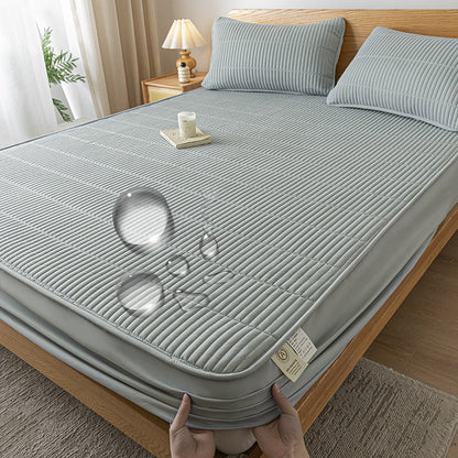 Waterproof Reinforced Mattress Protector with Breathable Fitted Design