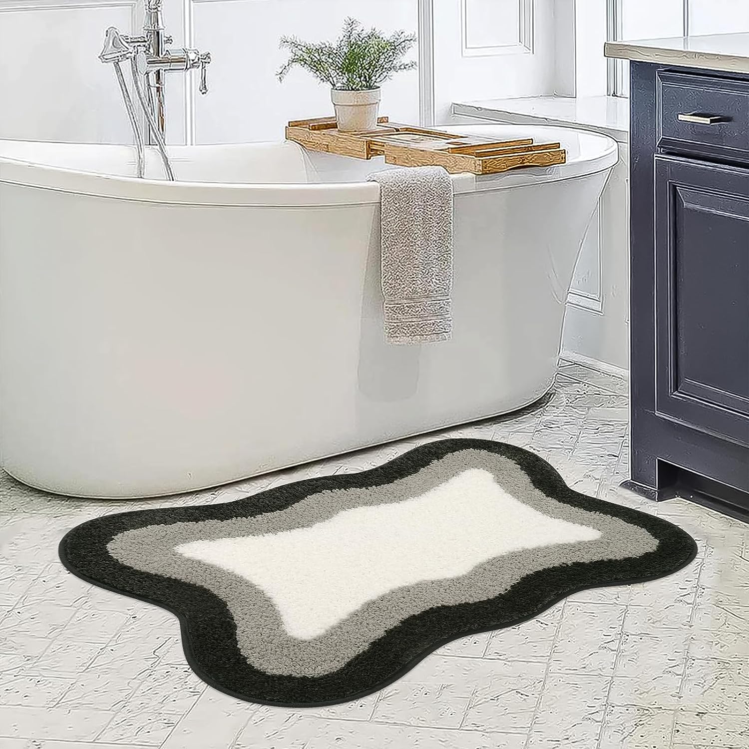 Black Gradient Non-Slip Plush Bathroom Bath Mat with Irregular Shape