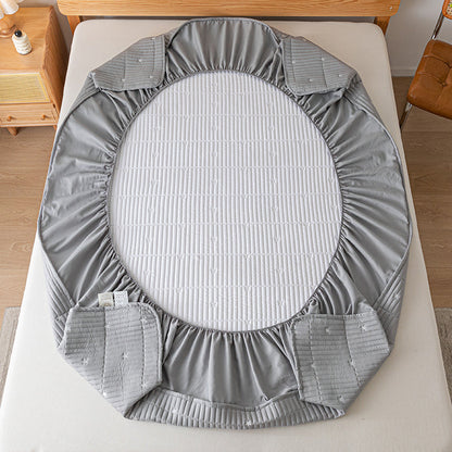 Waterproof Reinforced Mattress Protector with Breathable Fitted Design
